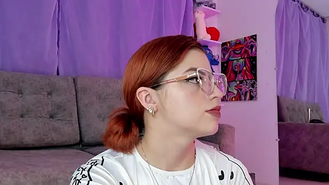 Snapshot of MelaniJhonson chatting on April 30, 2:29 am MelaniJhonson online show from April 30, 2:29 am