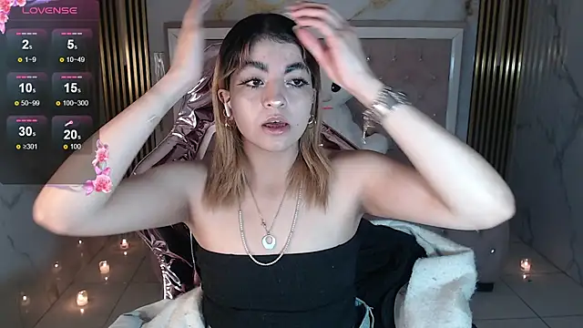 Snapshot of lili_conor_s chatting on September 20, 3:40 am lili conor s online show from September 20, 3:40 am