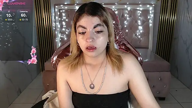 Snapshot of lili_conor_s chatting on September 24, 3:32 am lili conor s online show from September 24, 3:32 am