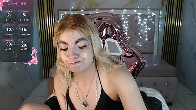 Snapshot of lili_conor_s chatting on September 26, 3:10 am lili conor s online show from September 26, 3:10 am