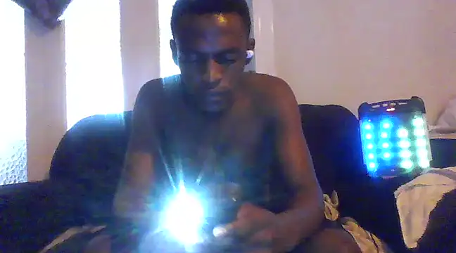 Snapshot of Justusual444 chatting on March 10, 12:26 pm Justusual444 online show from March 10, 12:26 pm