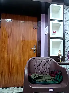 IND9876 online show from February 25, 3:49 pm