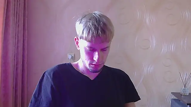 frama666 online show from February 19, 1:07 pm