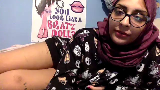 heavenssbunny online show from February 19, 9:06 am