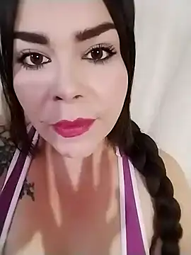 Snapshot of superdaddy009 chatting on November 2, 12:13 am superdaddy009 online show from November 2, 12:13 am