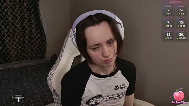 Luna Loveee online show from March 27, 3:56 am