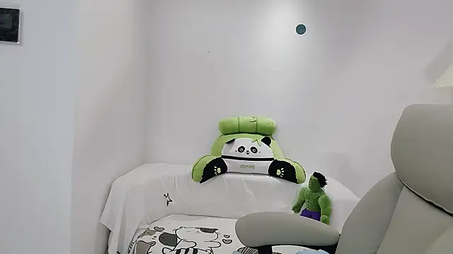 Dazzlebean online show from April 10, 3:17 pm