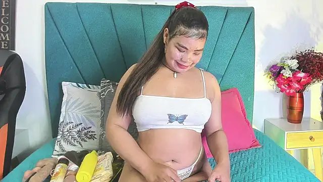 Snapshot of Mariana_star1 chatting on May 8, 4:29 am Mariana star1 online show from May 8, 4:29 am