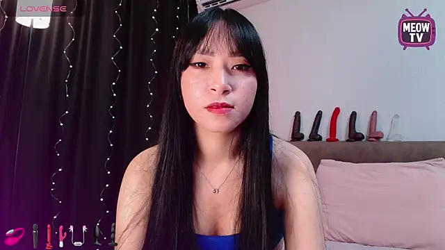 miyakimi0101 online show from September 15, 12:43 am