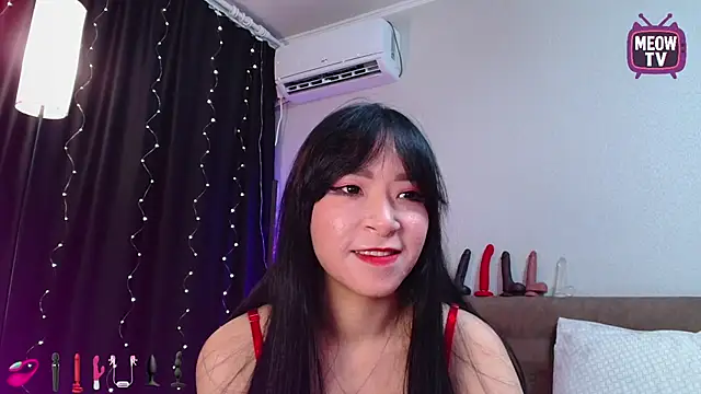 miyakimi0101 online show from September 25, 12:36 am