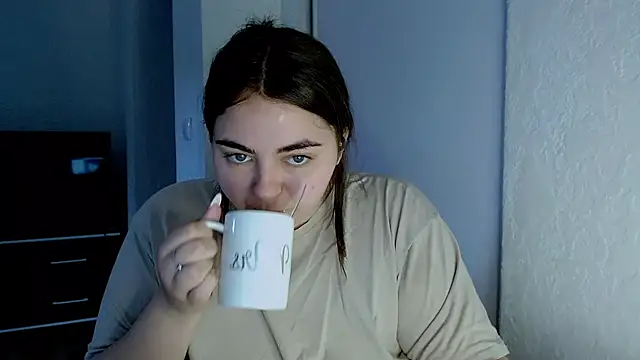 kitsune 8 online show from May 8, 4:51 am