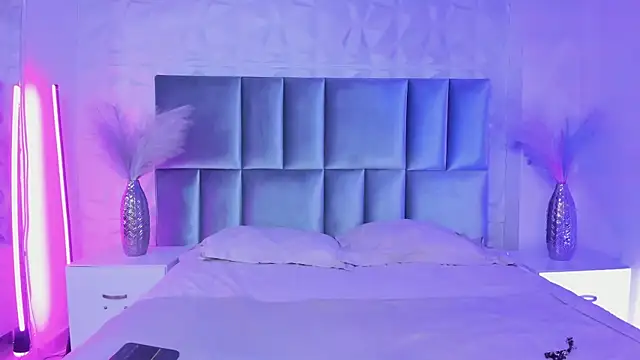 Snapshot of Selene_bennet chatting on March 25, 3:34 am Selene bennet online show from March 25, 3:34 am
