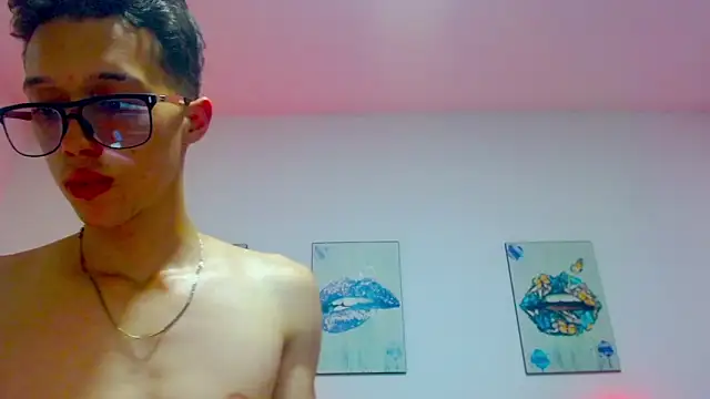 skinny bigcock02 online show from March 4, 7:43 pm