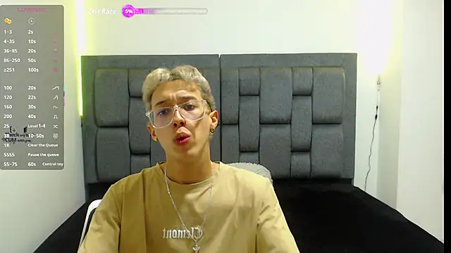 skinny bigcock02 online show from October 11, 10:19 pm