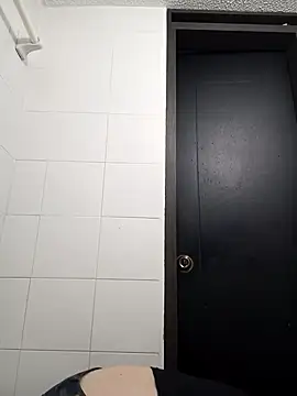 chanel-2025 online show from March 11, 8:20 pm