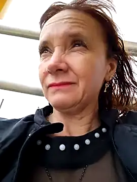 Snapshot of chanel-2025 chatting on March 13, 9:26 pm chanel-2025 online show from March 13, 9:26 pm