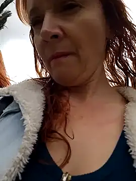 Snapshot of chanel-2025 chatting on September 24, 7:28 pm chanel-2025 online show from September 24, 7:28 pm