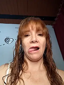 Snapshot of chanel-2025 chatting on November 9, 2:43 am chanel-2025 online show from November 9, 2:43 am