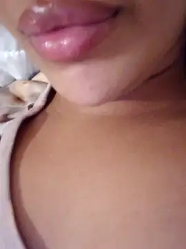 Snapshot of Sexlove1xo chatting on October 10, 1:59 am Sexlove1xo online show from October 10, 1:59 am