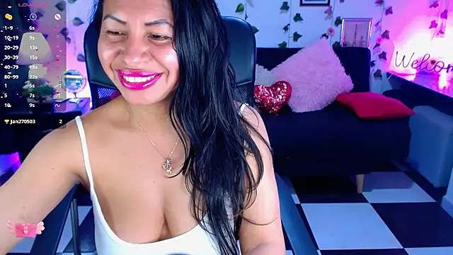 AbbyPrincessAGT online show from November 7, 8:09 pm