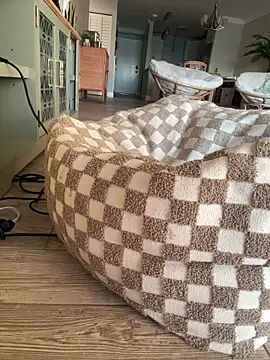 usedingoodcondition online show from April 16, 11:40 pm