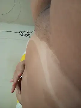 Snapshot of Milynhaofc chatting on October 9, 3:43 pm Milynhaofc online show from October 9, 3:43 pm