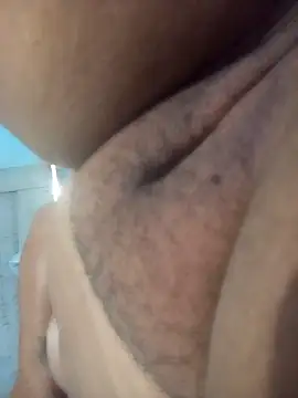 Snapshot of Milynhaofc chatting on December 17, 2:12 pm Milynhaofc online show from December 17, 2:12 pm