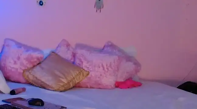 Maddy Jhonsson online show from February 28, 1:37 am