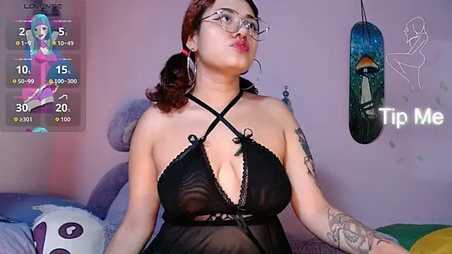 Maddy Jhonsson online show from September 30, 11:10 pm