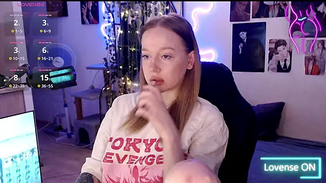 Snapshot of lissallor_ chatting on February 28, 4:32 am lissallor  online show from February 28, 4:32 am