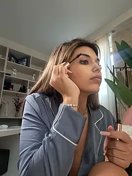 Snapshot of Bella_Posh chatting on January 9, 7:55 am Bella Posh online show from January 9, 7:55 am