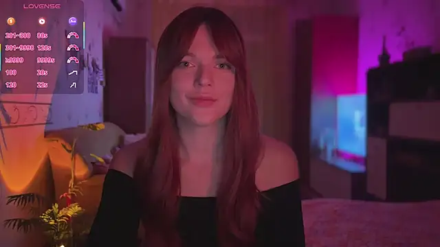 CherryRed Girl online show from April 28, 8:25 pm