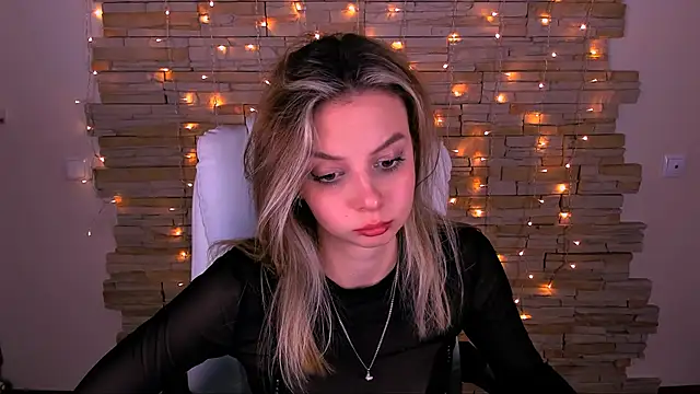 melissa richardson online show from February 26, 12:47 pm