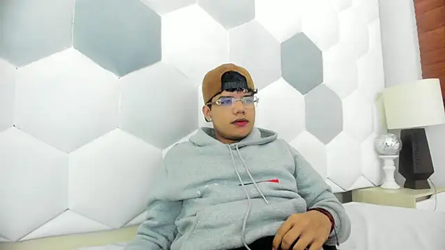 Axel Forte online show from January 16, 1:15 pm