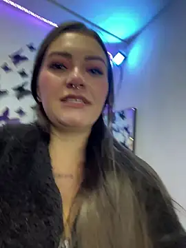 Luna kitty online show from November 14, 6:06 pm