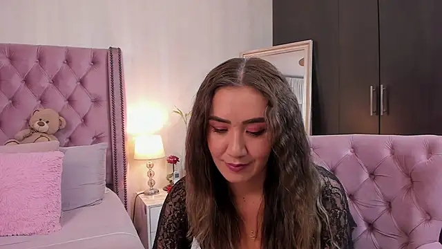 Snapshot of natashaleightt chatting on February 22, 12:12 am natashaleightt online show from February 22, 12:12 am