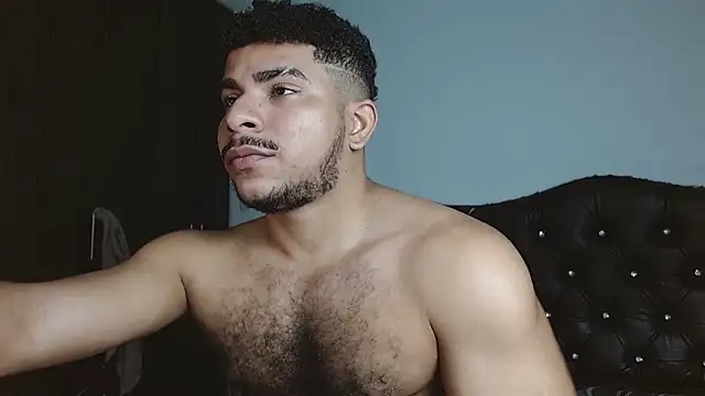 Snapshot of Javier_Hot27 chatting on February 28, 3:13 pm Javier Hot27 online show from February 28, 3:13 pm