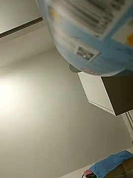 Snapshot of Machura chatting on February 1, 12:09 am Machura online show from February 1, 12:09 am