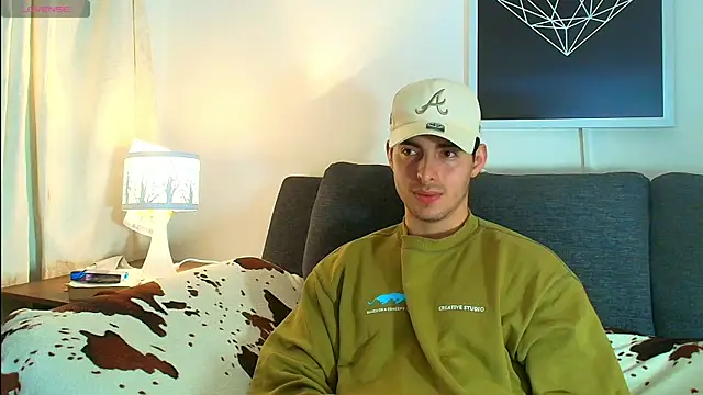 thomyafar online show from December 14, 9:25 am