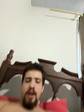 Snapshot of zJaulin chatting on February 22, 9:01 am zJaulin online show from February 22, 9:01 am