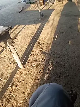 Snapshot of Delhi_BoyBigcock chatting on December 14, 2:50 am Delhi BoyBigcock online show from December 14, 2:50 am