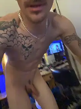 Polaroid White online show from November 19, 10:48 am