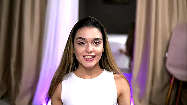 RobertaRosetti online show from November 18, 11:14 am