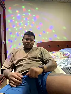 Snapshot of Saipuer31 chatting on December 17, 3:34 am Saipuer31 online show from December 17, 3:34 am