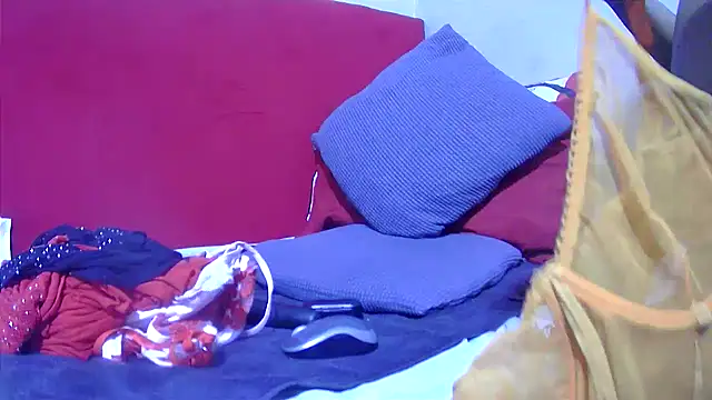 tasha97x online show from October 31, 4:57 am