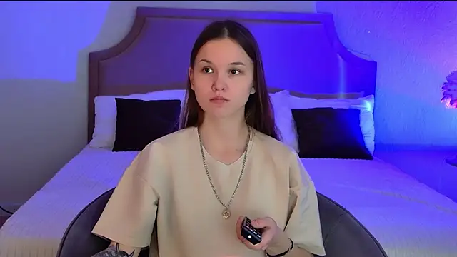 Amber Rogers online show from March 15, 2:12 pm