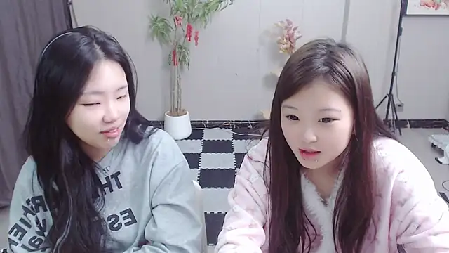 Snapshot of Facai55555 chatting on February 27, 11:20 am Facai55555 online show from February 27, 11:20 am