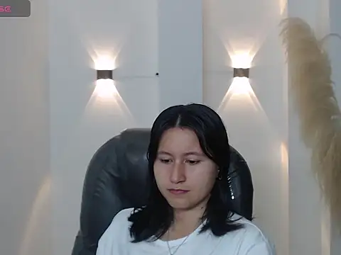 xoxo kiitty online show from December 4, 12:03 pm