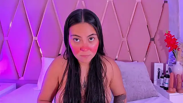 Emily Black1 online show from March 28, 12:10 am