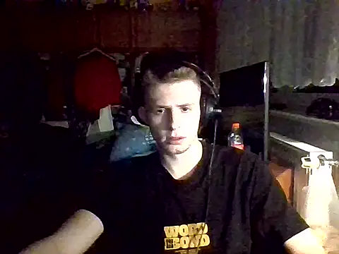Snapshot of bigben20cmm chatting on April 23, 11:29 pm bigben20cmm online show from April 23, 11:29 pm